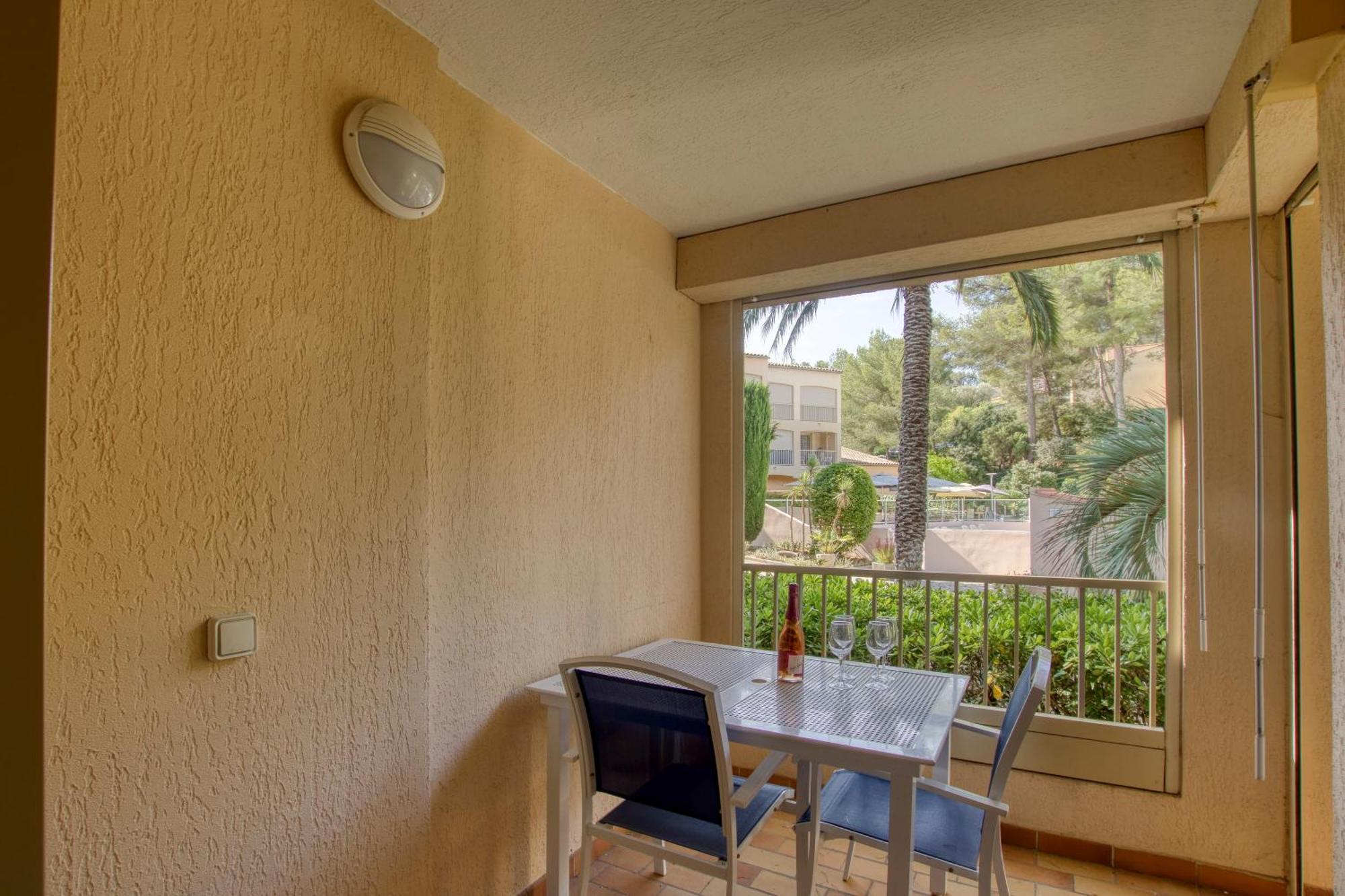 Appartement Piscine Tennis Acces Prive Plage Joia Sanary-sur-Mer Bagian luar foto
